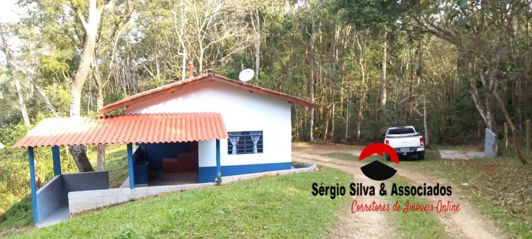 Imagem Maravilhoso Sítio a Venda Localizado na Região de Santo Antônio do Pinhal .