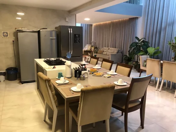 Imagem Casa em Condomínio para Venda em Salvador, ALPHAVILLE 2, 4 dormitórios, 4 suítes, 6 banheiros, 8 vagas