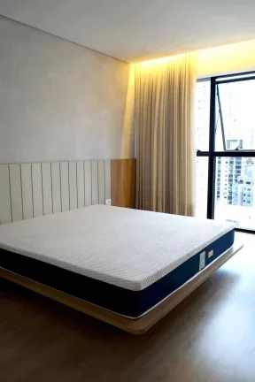 Imagem Cobertura duplex com 4 suítes e 4 vagas de garagem em Balneário Camboriú