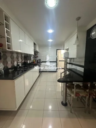 Imagem Cobertura na Praia da Costa com 429m², área gourmet com piscina e vista panorâmica - Vila Velha