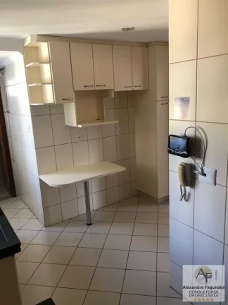 Imagem Apartamento para Venda em Goiânia, SETOR BELA VISTA, 3 dormitórios, 1 suíte, 3 banheiros, 1 vaga