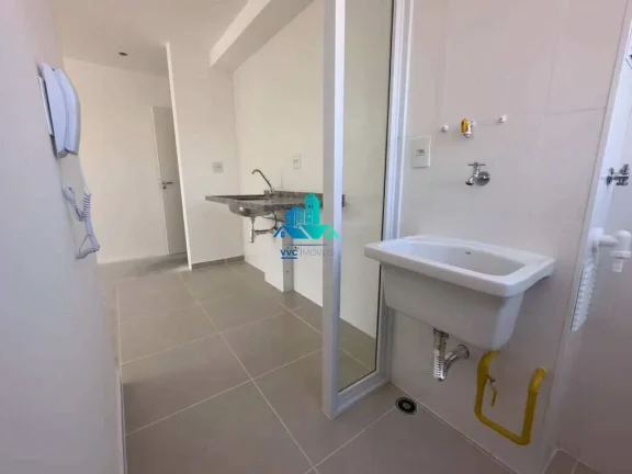 Imagem Lindo Apartamento com Ótima Planta e Localização Privilegiada.