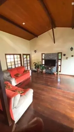 Imagem VENDO ESTA LINDA CASA NO BAIRRO: CONEGO - NOVA FRIBURGO RJ.