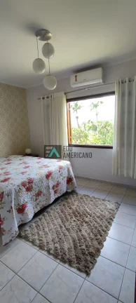 Imagem Ótima casa terrea no Jardim do Lago, Atibaia com vista privilegiada, 3 dormitórios rua tranquila