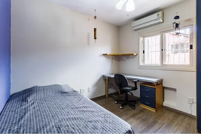 Imagem Casa à venda no bairro Teresópolis - Porto Alegre/RS