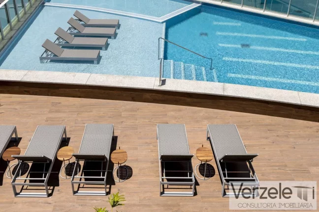 Imagem Apartamento Quadra Mar para Venda em Balneário Camboriú / SC no bairro Centro