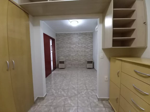 Imagem LINDA CASA NO JARDIM LUCÉLIA, SEMIMOBILIADA, COM CASA DE 3 CÔMODOS NOS FUNDOS