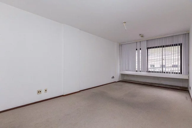 Imagem COMERCIAL COM VAGA DE GARAGEM