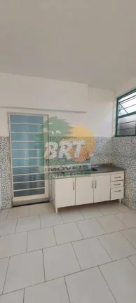 Imagem Casa para Venda em São Roque, Jardim Brasil, 2 dormitórios, 1 banheiro, 3 vagas