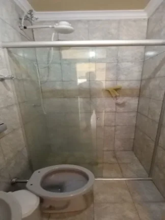 Imagem Casa bairro Dutra, R$ 310 mil, 3 quartos, edícula no fundo, 3 vagas - Ribeirão Preto