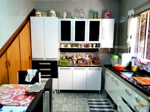 Imagem Sobrado à Venda 4 quartos e 2 vagas - Parque Guarani - Várzea Paulista/SP