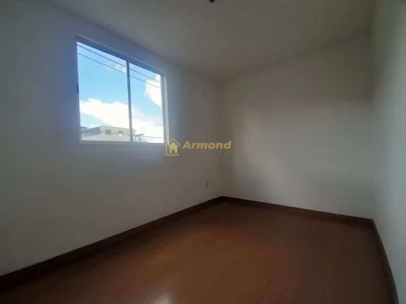 Imagem Apartamento à venda em Juiz de Fora, Teixeiras, com 2 quartos, 42m2