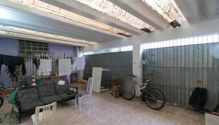 Imagem Casa a Venda de 269 metros 4 Dormitorios com 6 Vagas de Garagens