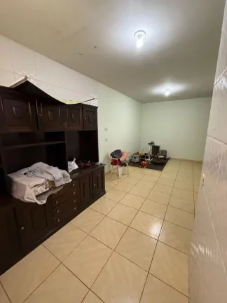 Imagem Terreno Comercial para Venda em Sarandi, jardim gralha azul, 2 dormitórios, 1 banheiro