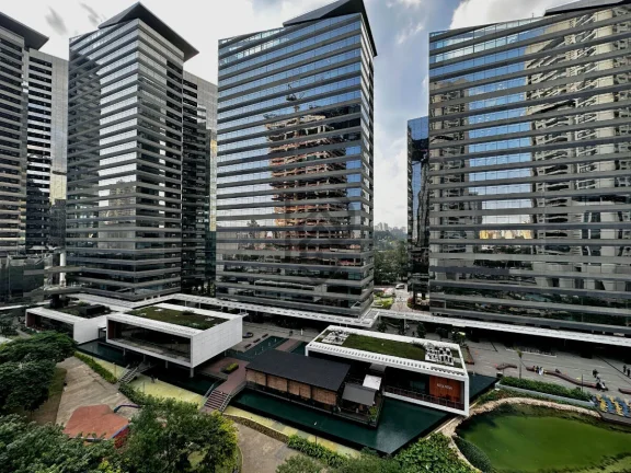 Imagem Apartamento Alto Padrão pronto para morar andar alto vista livre