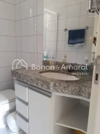 Imagem Excelente apartamento semi-mobiliado rico em armários no Cambuí em Campinas!

São 3 quartos, send...