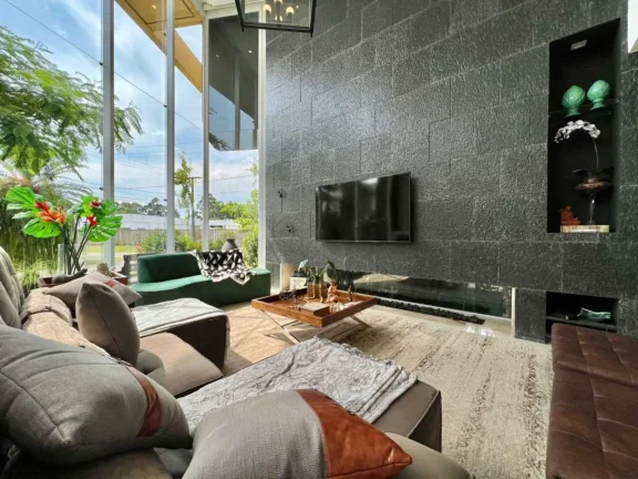 Imagem Casa em Condominio 3 Dormitórios - Bairro --