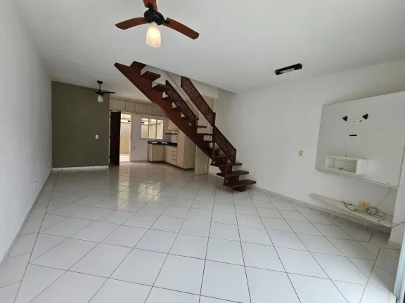Imagem Casa para Venda em Ubatuba / SP no bairro Itaguá