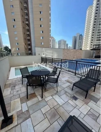 Imagem Apartamento mobiliado para locação no Cosmopolitan Residence, andar alto, sol da manhã, 3 quartos (1 suíte), sacada gourmet e 2 vagas na Gleba Palhano