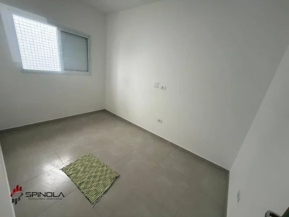 Imagem Sobrado com 2 dormitórios à venda, 51 m² por R$ 300.000,00 - Maracanã - Praia Grande/SP