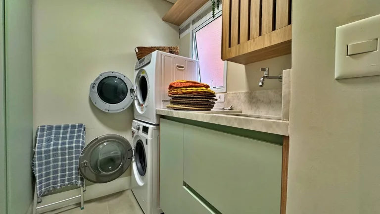 Imagem Apartamento com 4 dormitórios à venda, 145 m por R$ 6.800.000,00 - Riviera