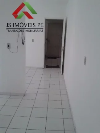 Imagem Apartamento à venda em Recife-PE, Jardim São Paulo: 2 quartos, 1 sala, 1 banheiro, 1 vaga de garagem,