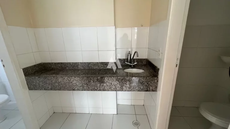 Imagem Sala comercial para locação com 50m2, na Vila Mathias, em Santos
