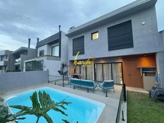 Imagem Sobrado no Sunset com 04 suítes, piscina e placa solar