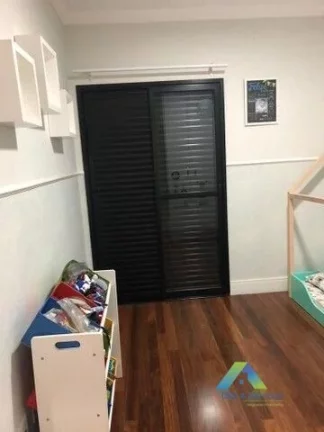 Imagem OPORTUNIDADE NOVA PETROPOLIS Apartamento 103 metros, 3 dormitórios com sacada, 1 suíte, 3 vagas com ótima localização e valor !!!!