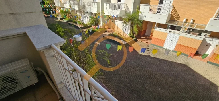 Imagem Casa de luxo no Condomínio Flora Park: 2 quartos, 2 suítes, 2 salas, 2 vagas na cidade de São Paulo, Jardim Marajoara - 160m².