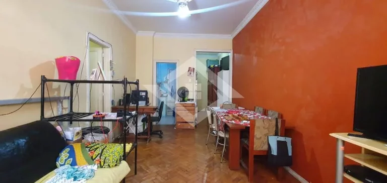 Imagem Apartamento à Venda no Posto 2 – Copacabana: 2 Quartos