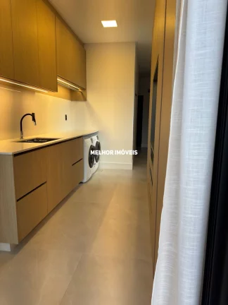 Imagem Casa alto padrão mobiliada finamente decorada com 5 suítes 6 vagas balneário Camboriú.