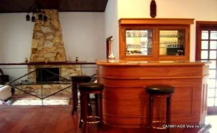 Imagem Casa com 3 dormitórios à venda, 575 m² por R$ 2.250.000,00 - Granja Viana - Jandira/SP