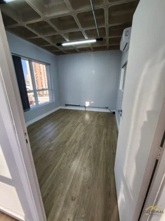 Imagem Sala comercial a venda no Edifício Liberal Century no Anhangabaú Jundiaí/SP