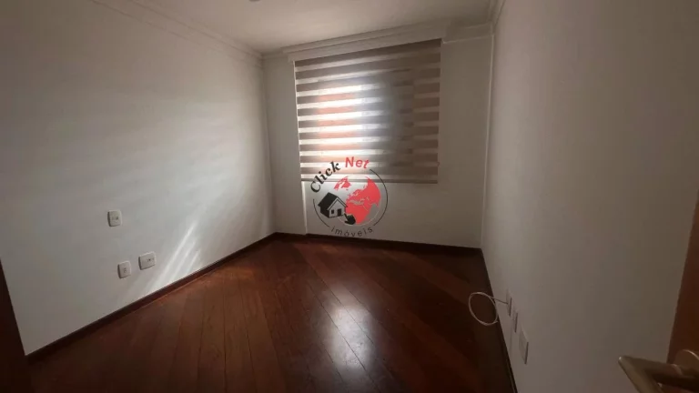 Imagem Amplo e Elegante! Venda ou Locação no Coração de São Caetano!