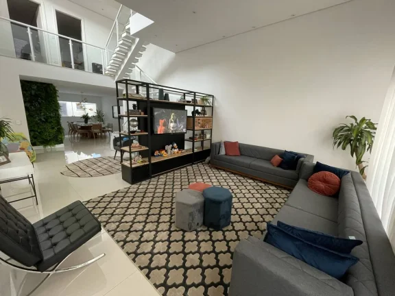 Imagem Sobrado de Alto Padrao com 411 m² 3 Dormitorios sendo 3 Suites