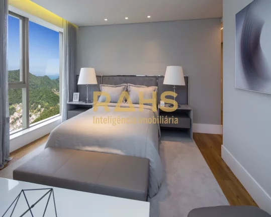 Imagem 81 andares, o maior residencial da América Latina; Altura: 281 metros; 264 apartamentos; Tamanho do...