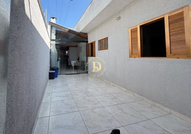 Imagem Casa Térrea no Vila Branca - Jacareí - 3 Dorm c/ suíte - 120m2