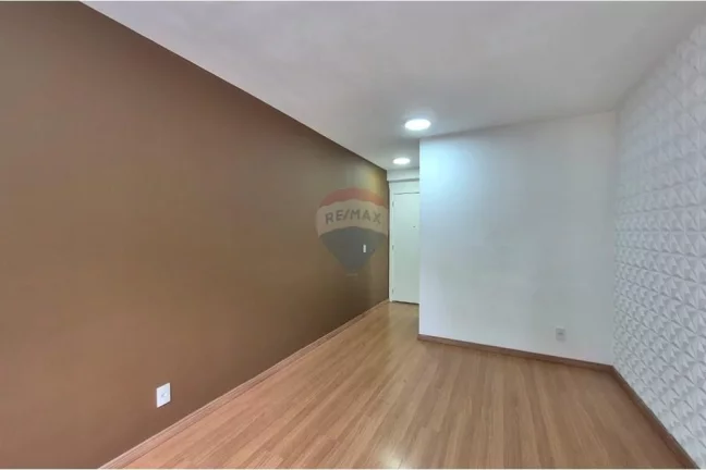 Imagem Apartamento com 3 quartos 56m² à Venda na Taquara, Rio de Janeiro.