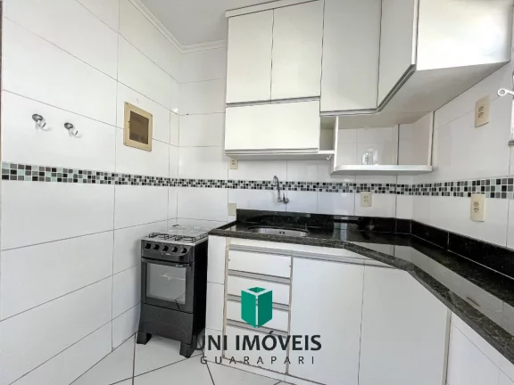 Imagem Apartamento de dois quartos com garagem em Guarapari - Oportunidade !