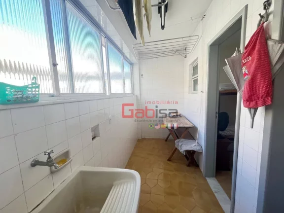 Imagem Apartamento com 4 dormitórios à venda, 100 m² por R$ 550.000 - Passagem - Cabo Frio/RJ