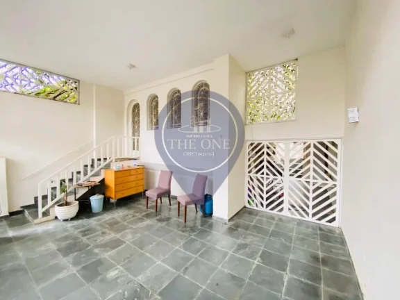Imagem Casa para locação na Vila Madalena, São Paulo-SP: 4 quartos, 2 salas, 3 banheiros, 2 vagas de garagem, 160m² de área.