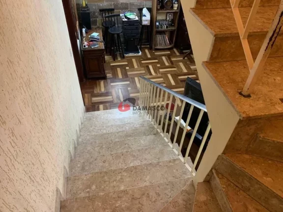 Imagem Sobrado à venda 5 Quartos, 3 Vagas, 400 m², Barcelona, São Caetano do Sul - SP