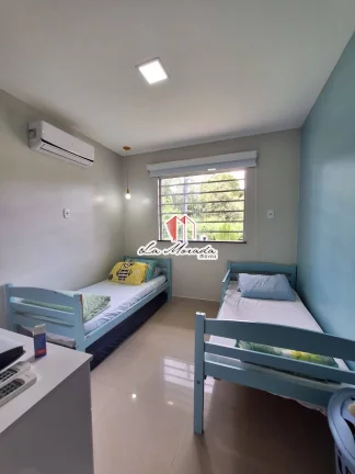 Imagem Condomínio Porto Tarumã - Ponta Negra, 250M2, 3Qtos s/ 2 suites, VENDA!