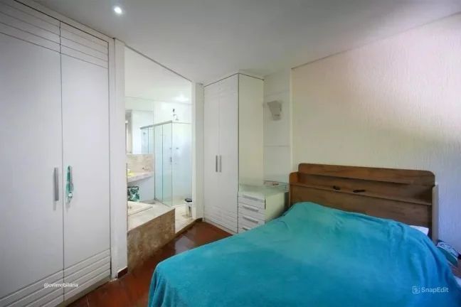 Imagem Imagine viver em um lugar onde o espaço não é um luxo, mas o padrão. Este impressionante apartam...