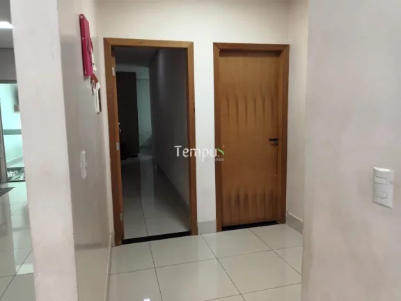 Imagem Casa Térrea Sozinha no Lote Residencial Canadá