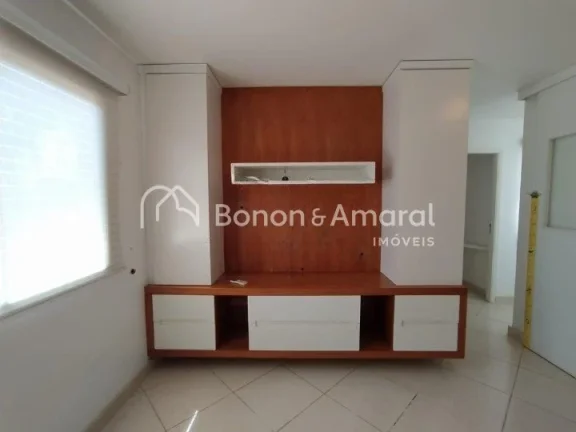 Imagem Localizada em um ambiente tranquilo, com apenas 59 residências, esta aconchegante e charmosa casa e...