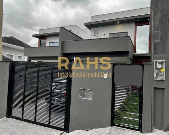 Imagem Se você está procurando localização, bairro nobre, comodidade, esse Sobrado é a opção certa! ...