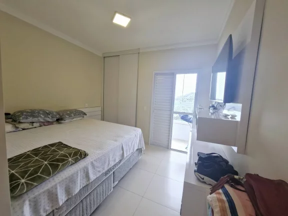 Imagem Ótimo apartamento a venda na praia das toninhas