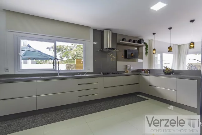 Imagem Casa em Condomínio para Venda em Camboriú / SC no bairro Santa Regina